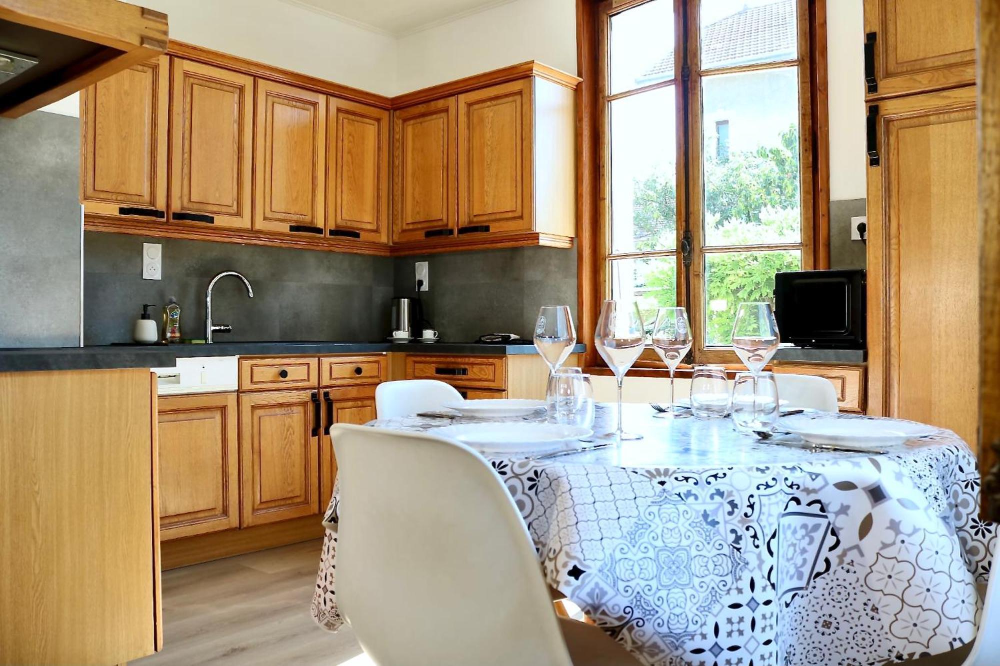 Les Petits Champs Apartment Annecy Luaran gambar